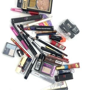 Brand New Drugstore MakeUp Bundle